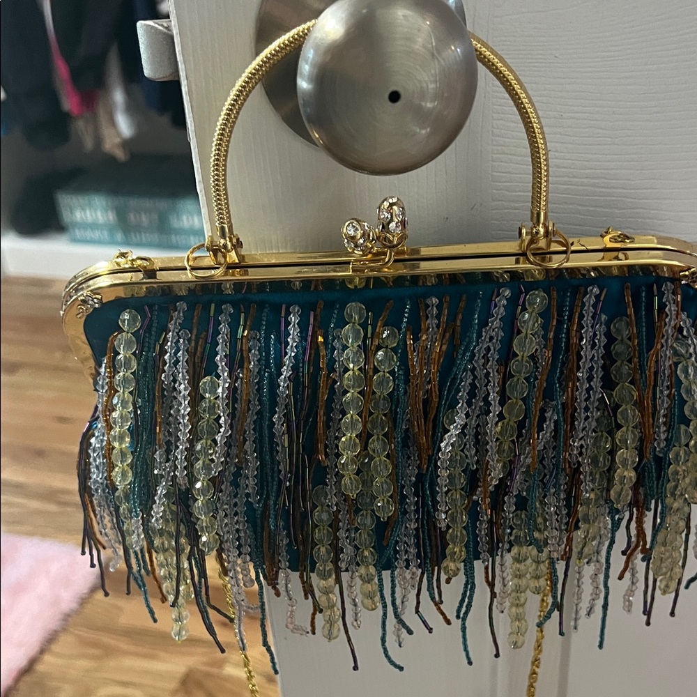 Elegant Beaded Fringe Clutch